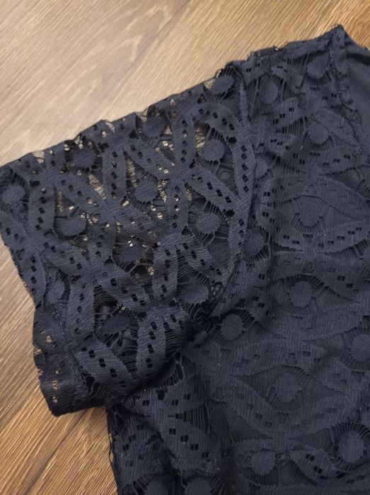 Sukienka Vero moda koronkowa