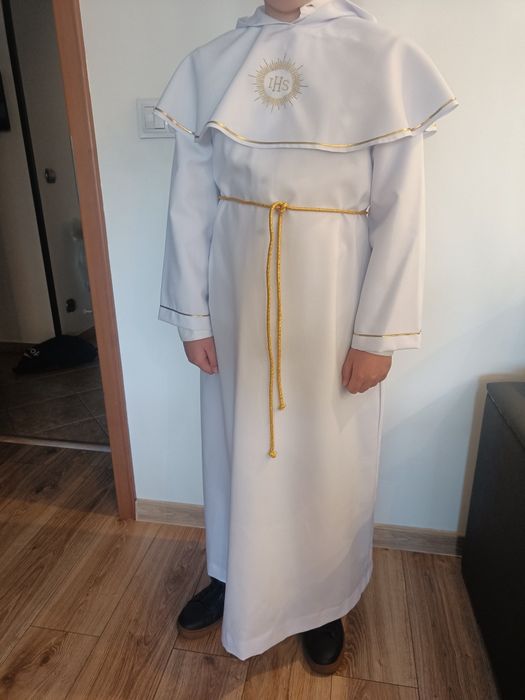 Sprzedam albę chłopięca do komunii