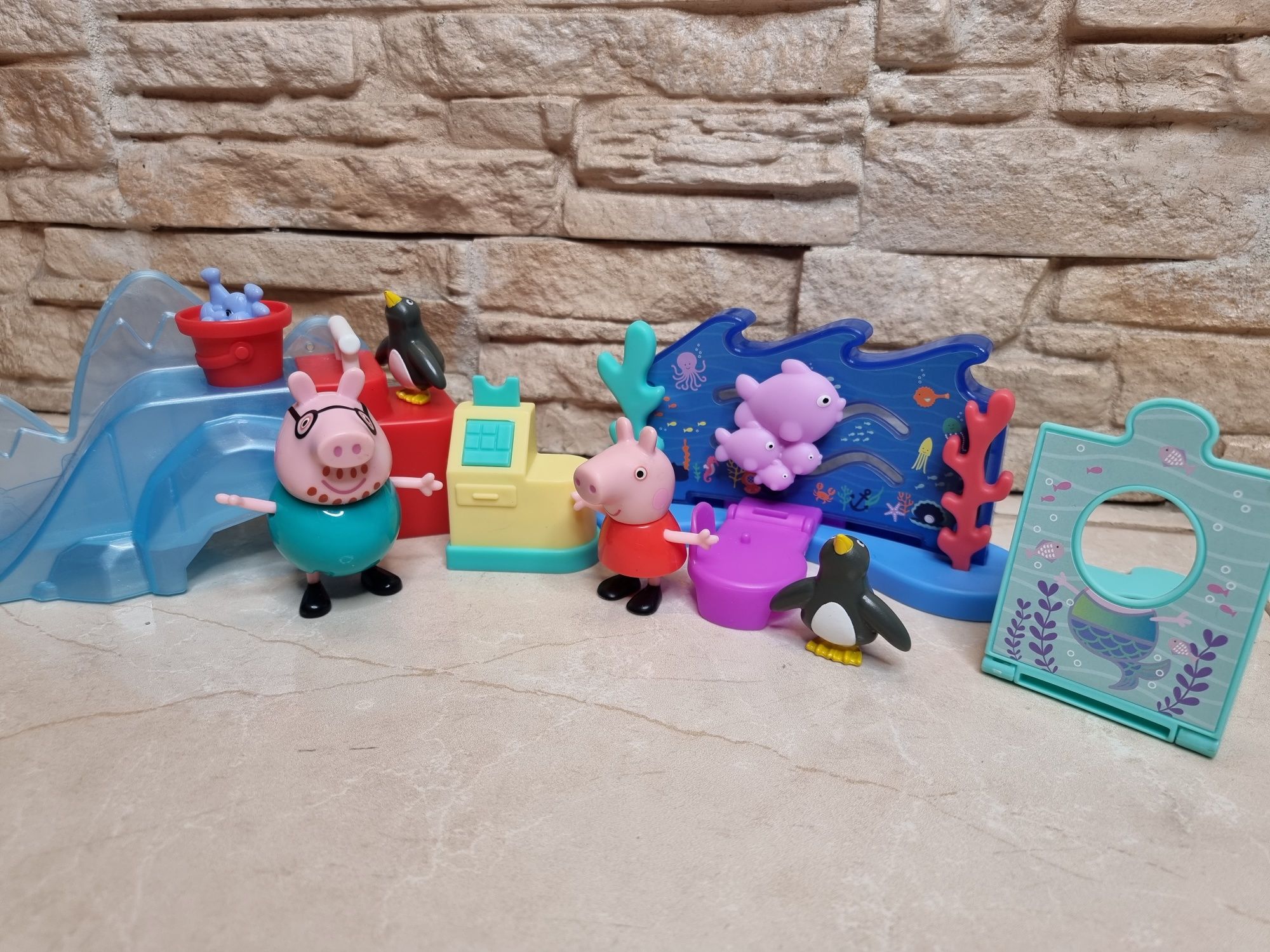 Ігровий набір/іграшки/игрушки Peppa "Пригоди Peppa в Акваріумі"