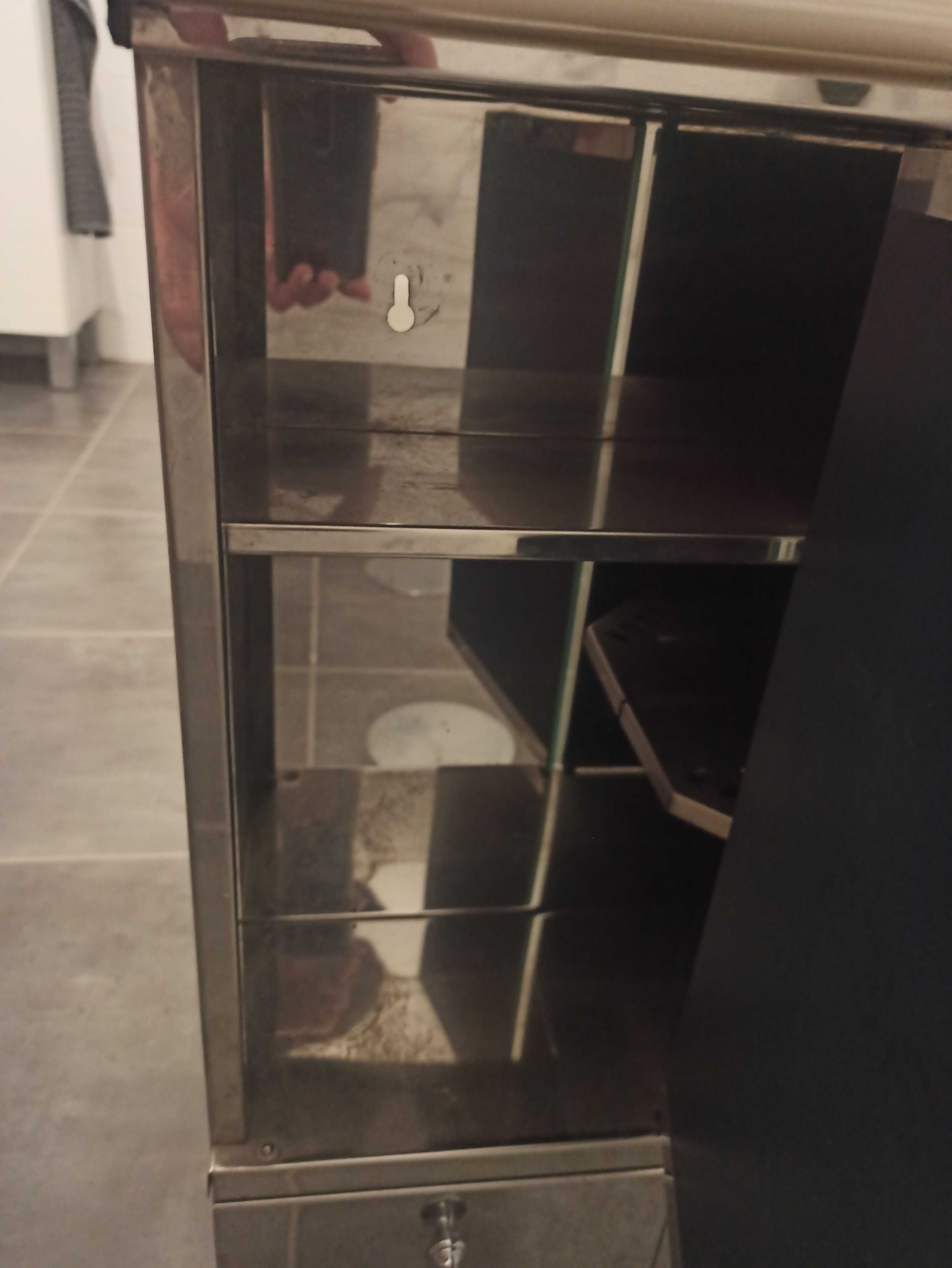 Móvel WC com espelho