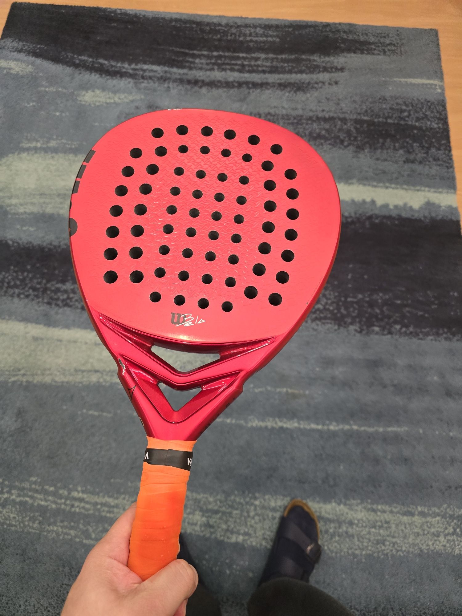 Pala padel Wilson bela v2