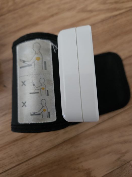 Ciśnieniomierz nadgarstkowy omron rs1