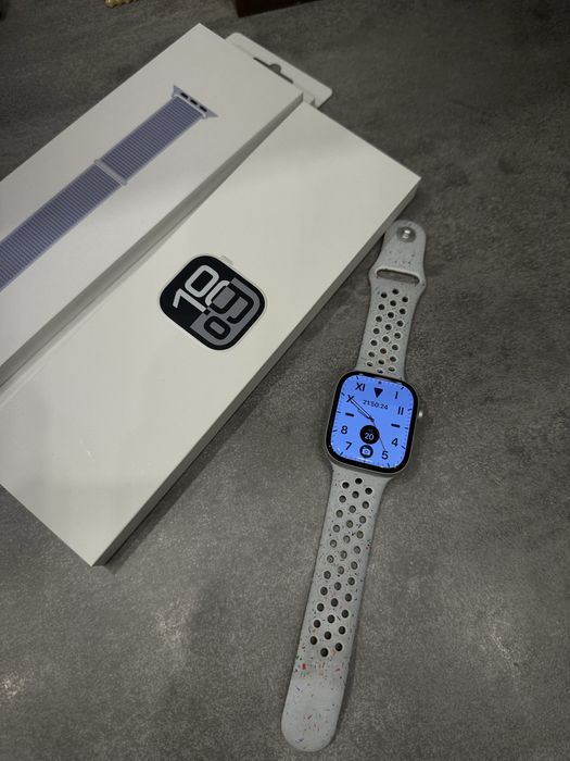 Apple Watch Series 10 46mm/ Nike sport band
