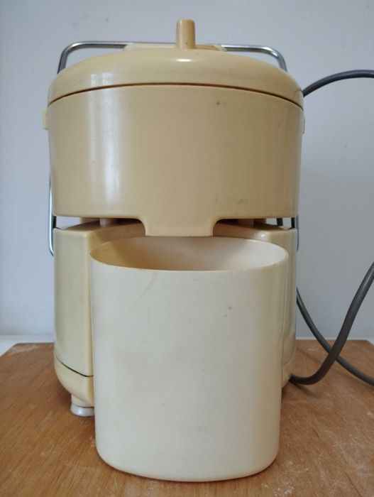 Соковижималка "Росинка" Робочий стан