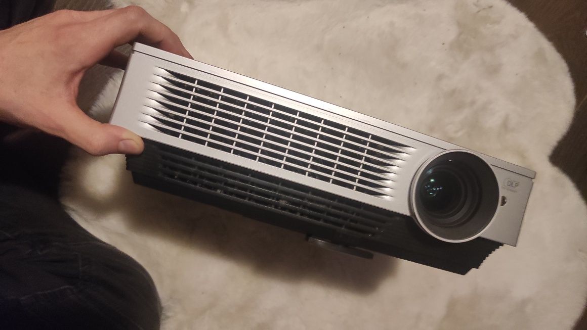 Projektor LG XGA OLP Projector