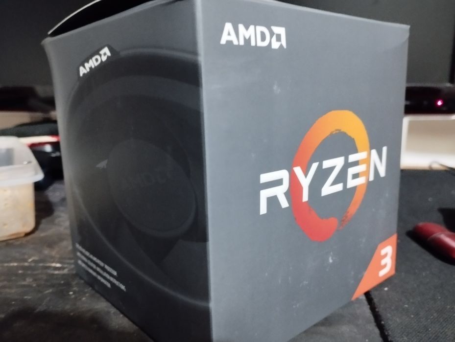 Ryzen 3 1200 AMD
