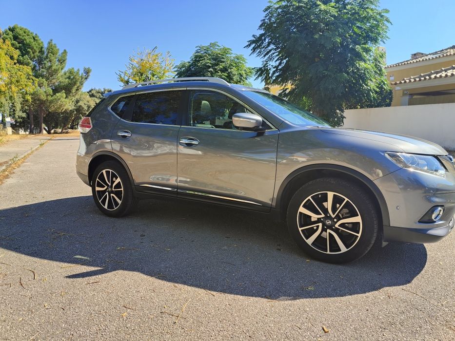 Nissan X-Trail -Garagem - Tekna 7 lugares
