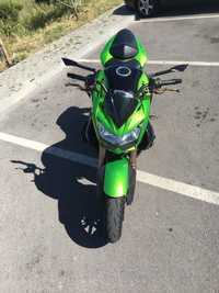 Vende-se Kawasaki z750r