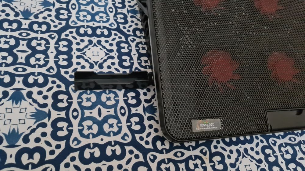 Podstawka chłodząca pod laptopa Froggiex