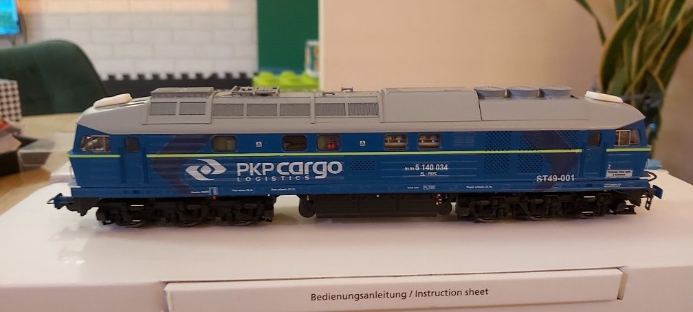 Lokomotywa spalinowa Piko ST49-001 PKP Cargo Logistic H0 PKP Ludmiła