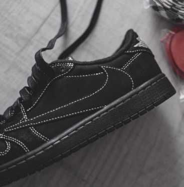 Jordan 1 Retro Low OG SPTravis Scott Black Phantom R.43