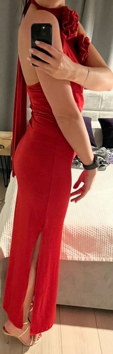 Sukienka długa czerwona