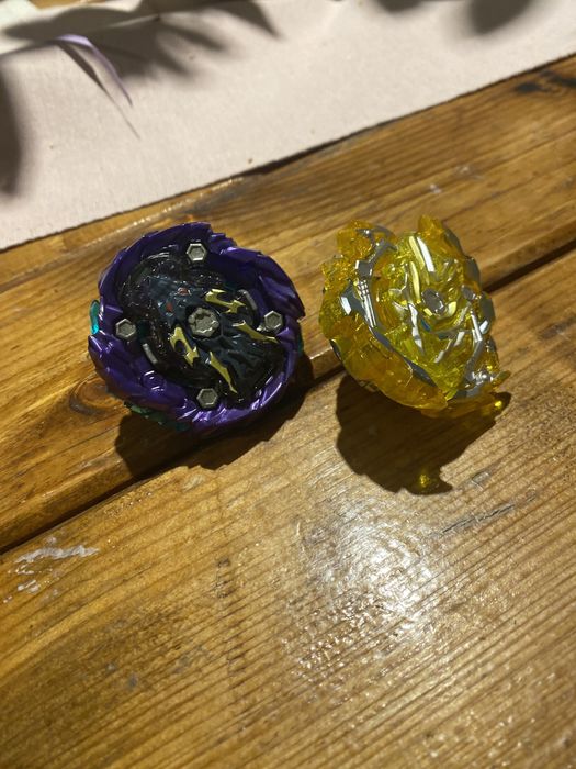 Два бейбледа