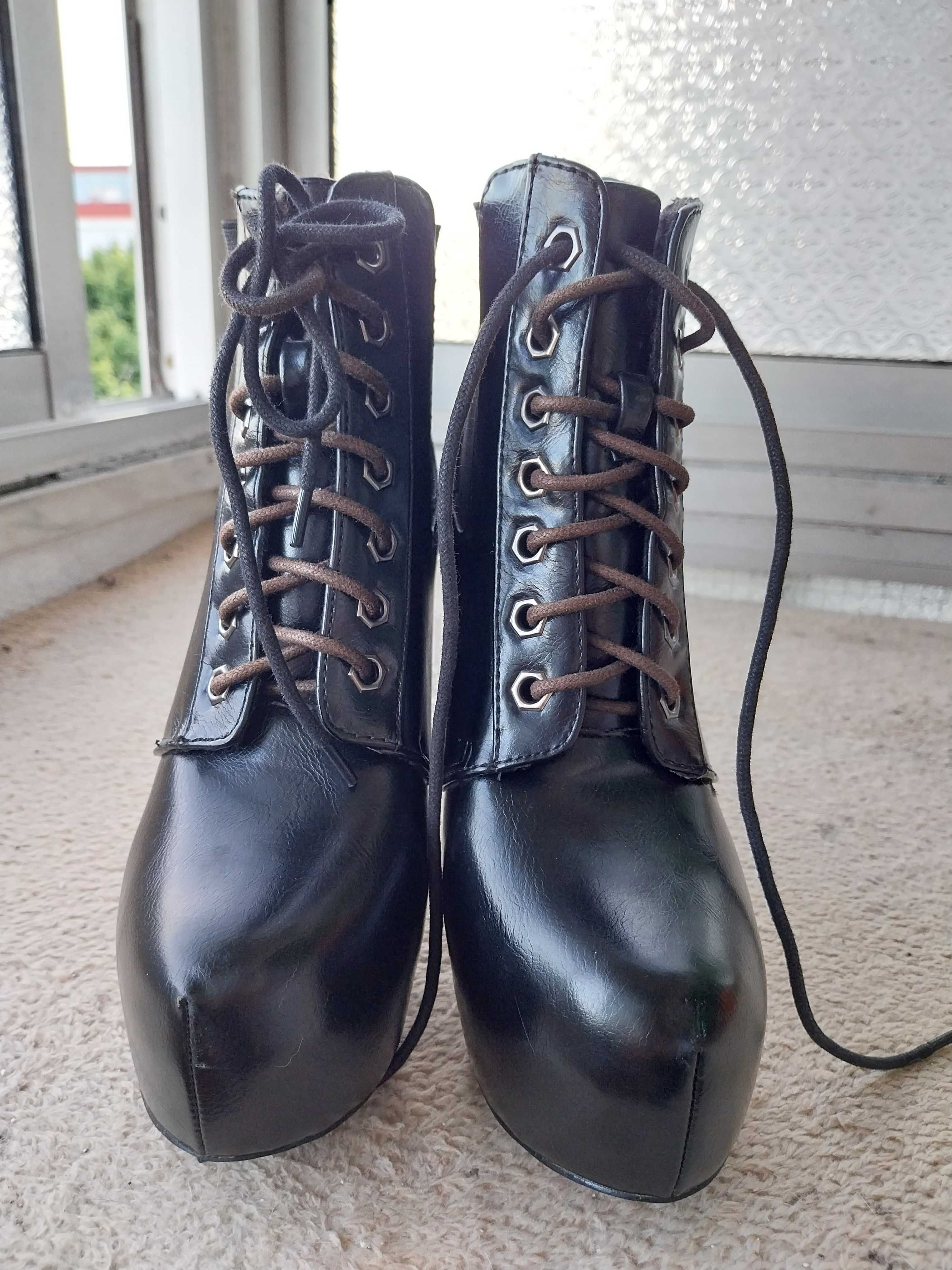 Botas/botins pretos