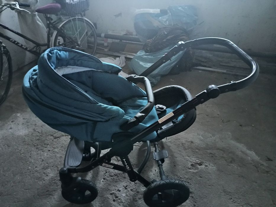 Sprzedam wózek dziecięcy