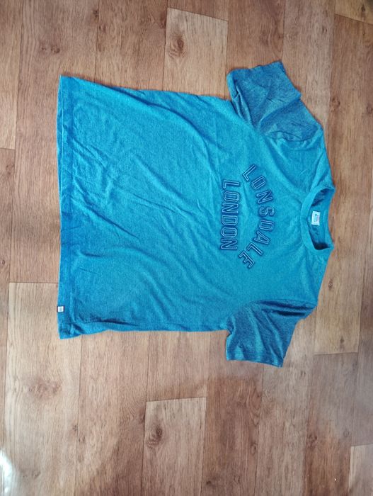 Продам оригінальну футболку Lonsdale