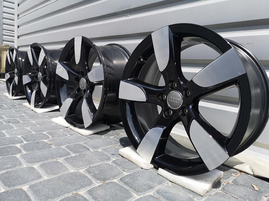 NOWE Oryginalne Felgi Audi 19 A3 A4 A6 A8 Q3 Q5 TT