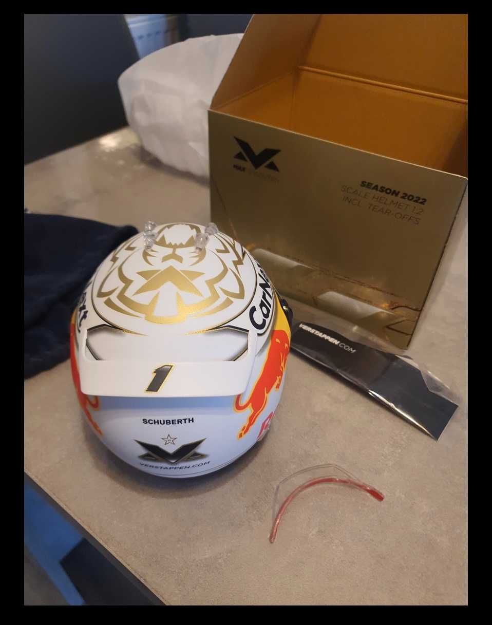 kask f1 Schuberth - 1:2 - Max Verstappen