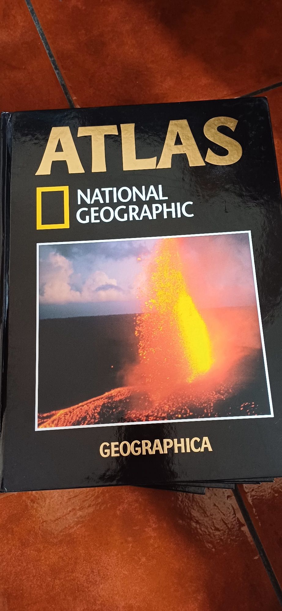 Vendo livros Atlas National Geographic