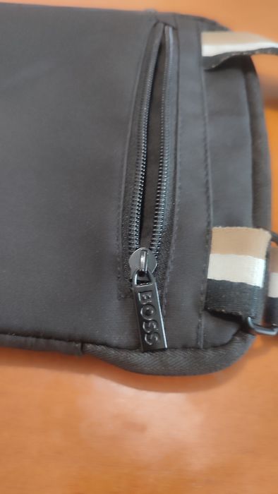 Bolsa preta Hugo Boss