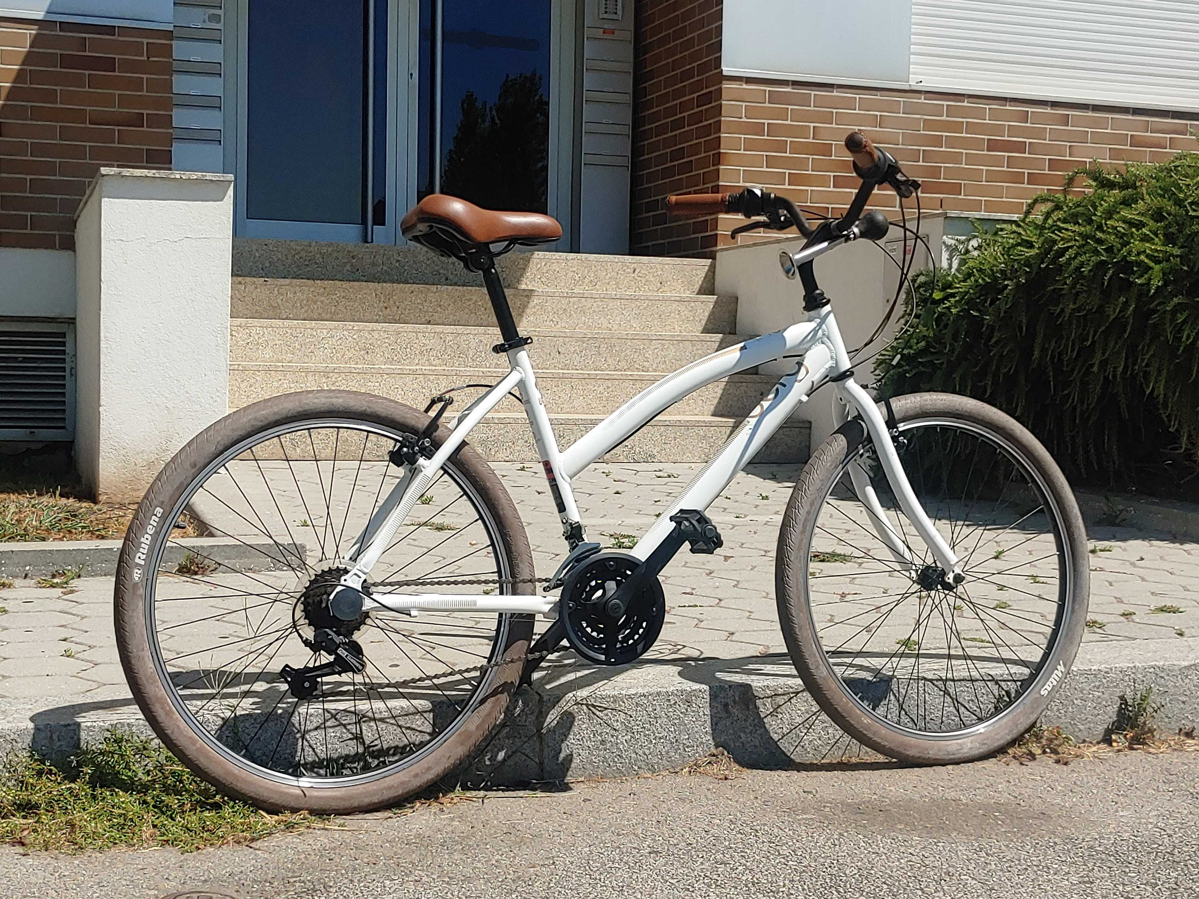 Bicicleta urbana 26" BERG Park Crosstown P