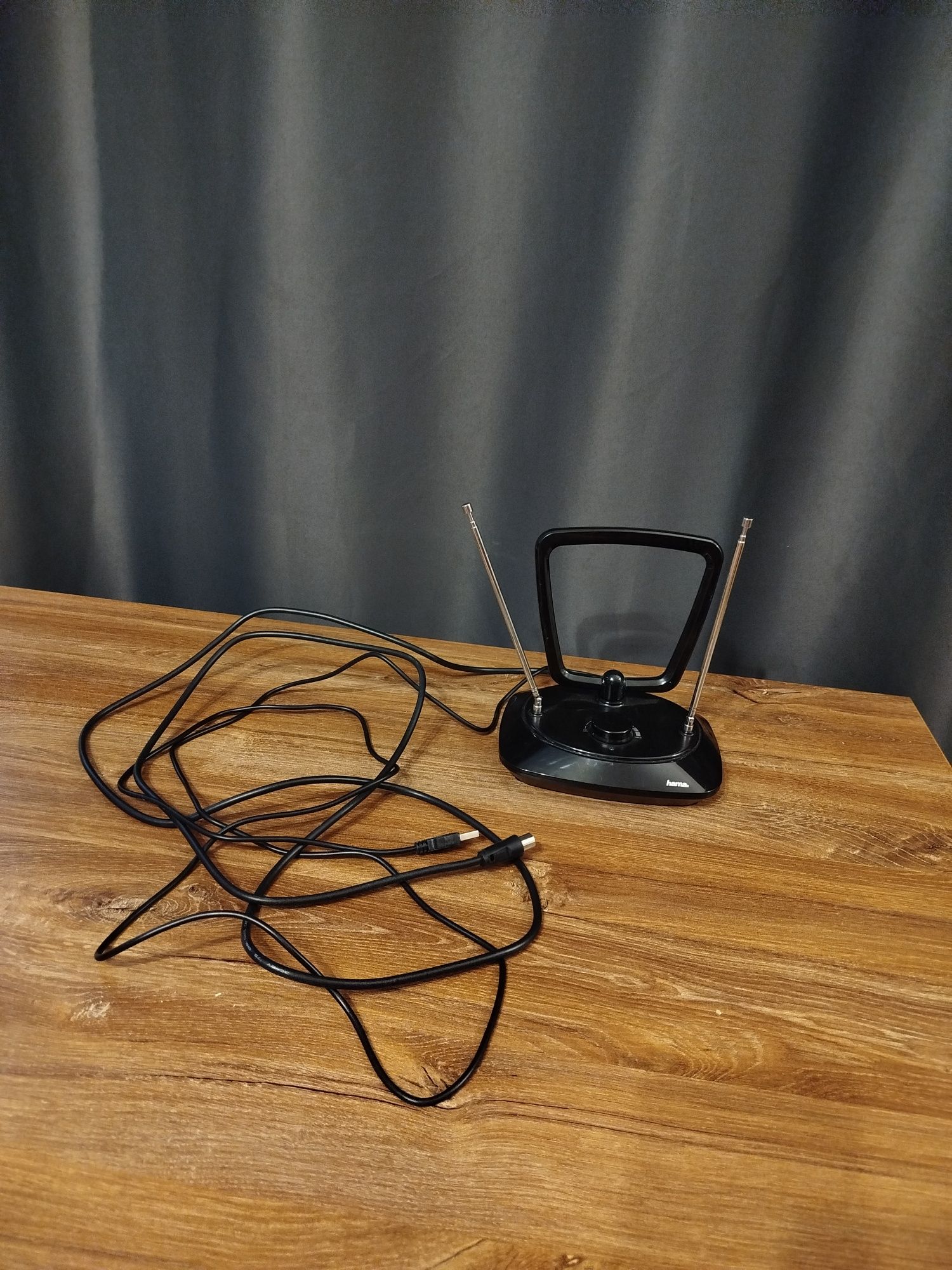 Antena TV HAMA DVB-T Indor 5V=50mA