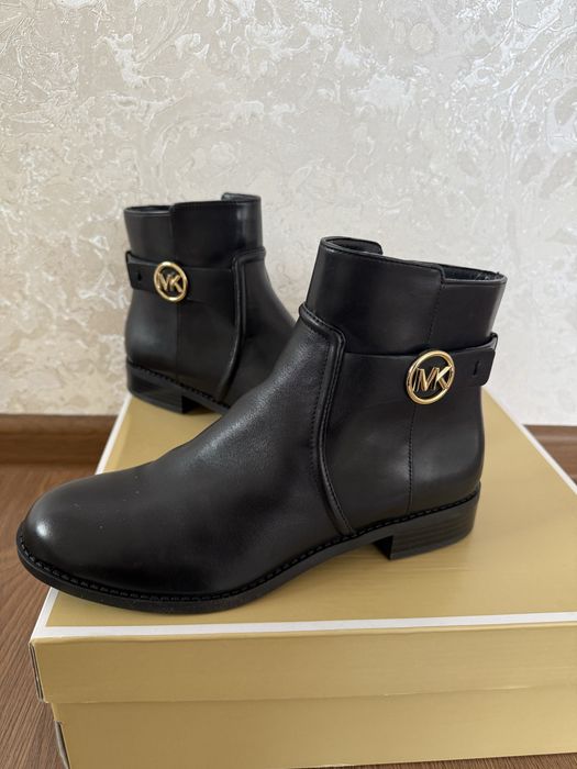 Черевики Michael Kors