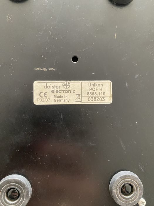 Zegar UNIKON + moduł + zasilacz + 3 anteny i okablowanie + golebie