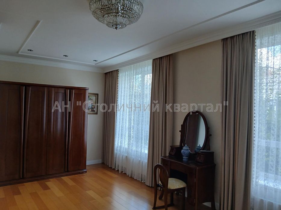 Довгострокова оренда таухаусу у с.Гора