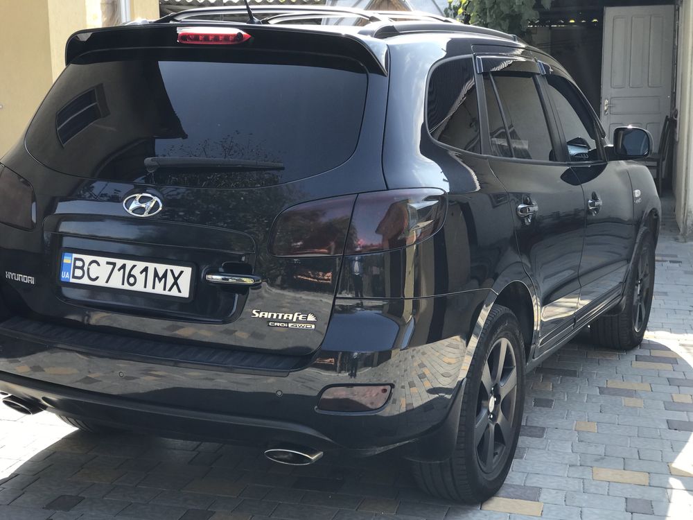 Hyundal Santa Fe 7  місць 4wd автомат