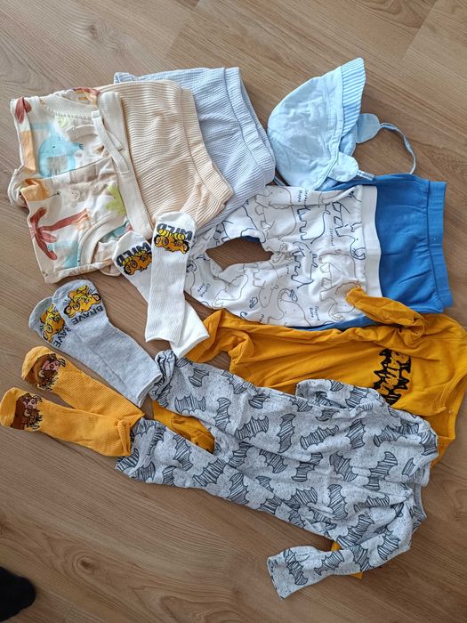 Paczka ubranek dla chłopca rozmiar 68