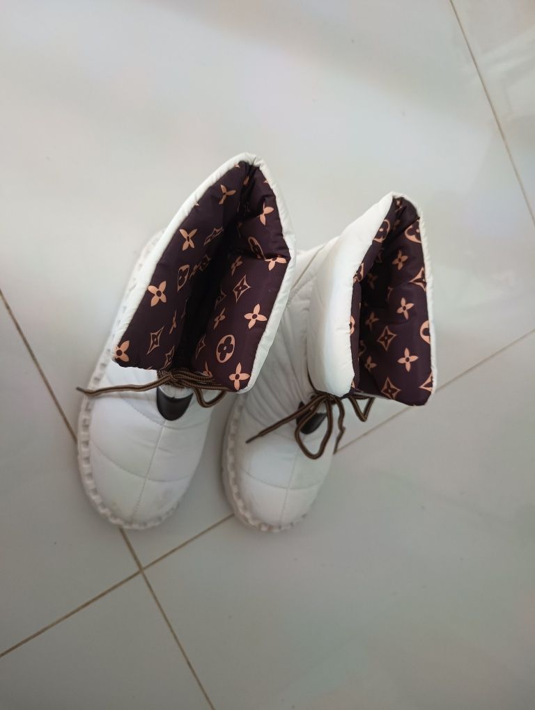 Botki puchowe Louis Vuitton r.38