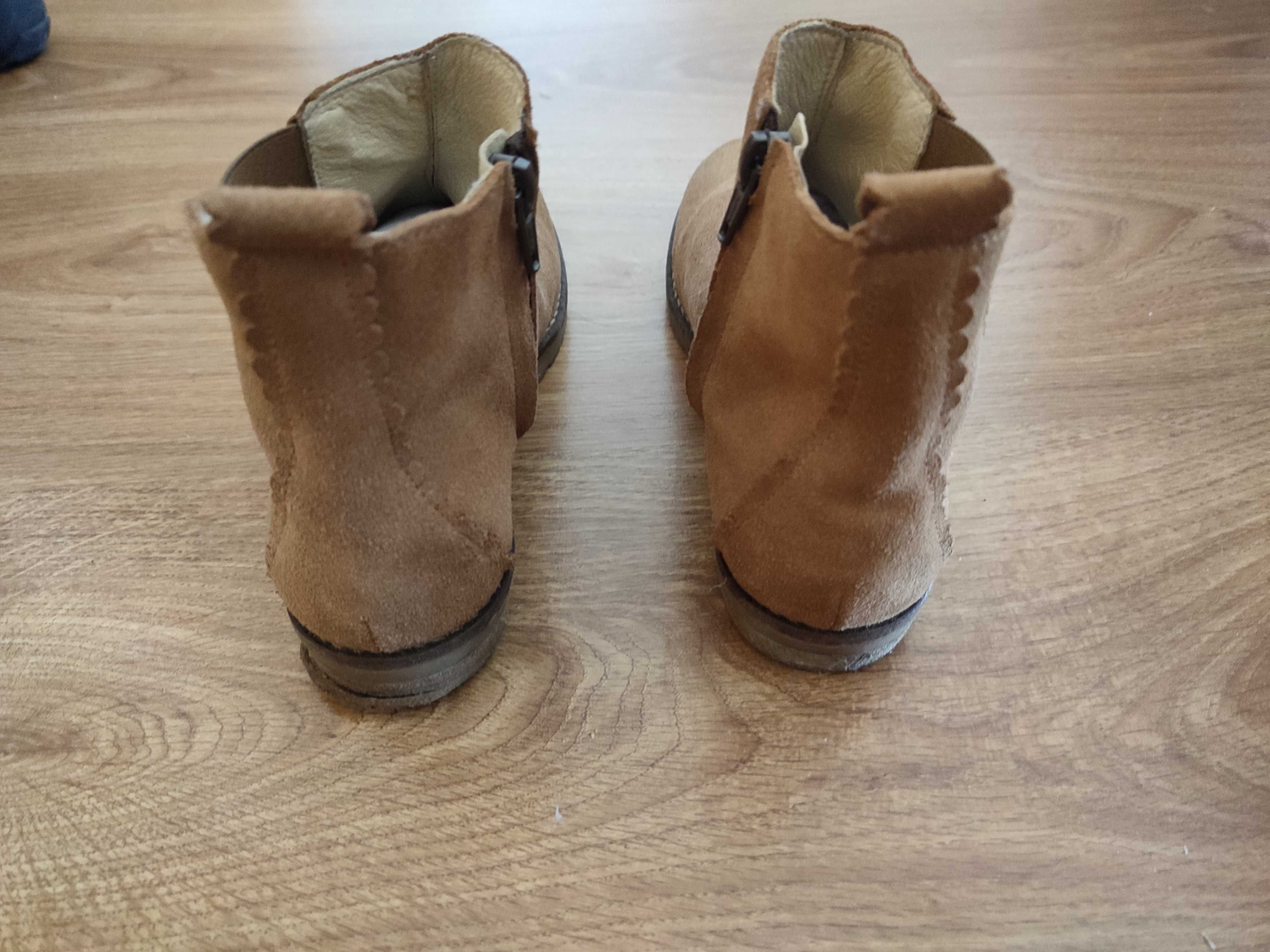 Botas de menina 32