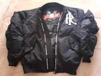 Blusão RF impecável veste S.