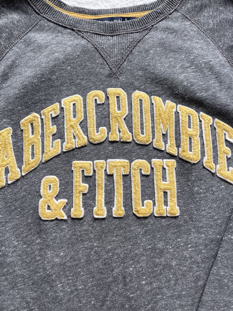 Abercrombie& Fitch bluza