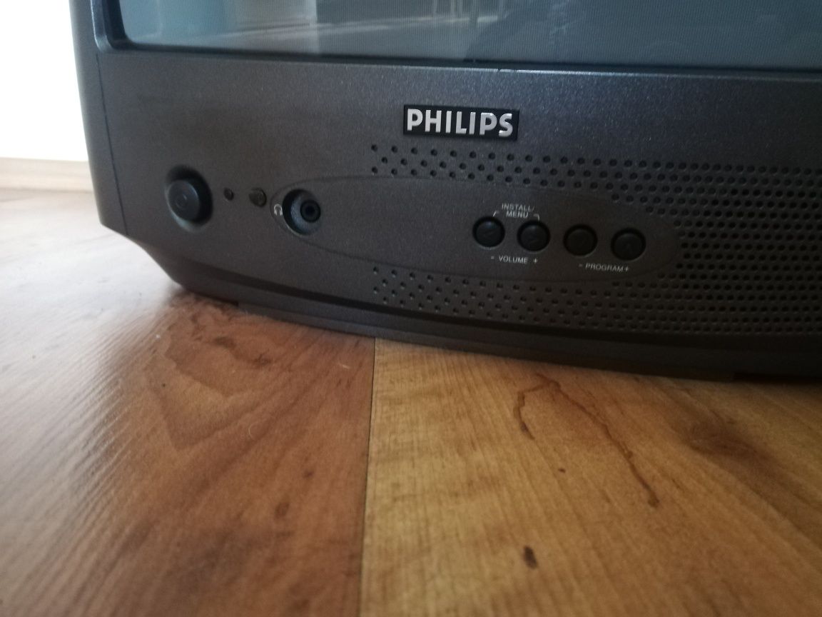 Telewizor Philips 14' cali kineskopowy na działkę