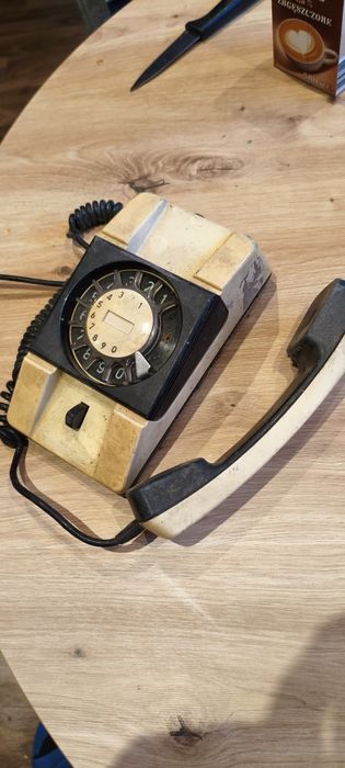 Telefon Bratek telefonika