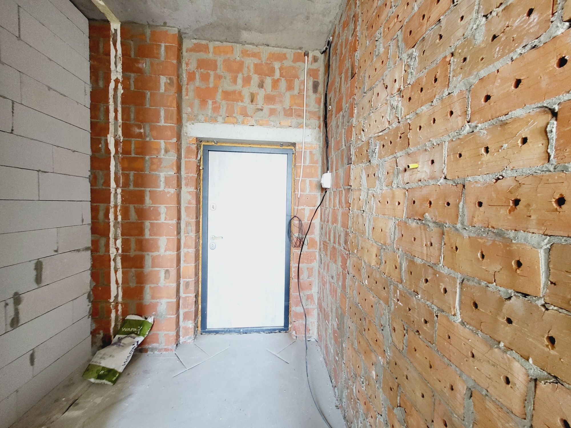 3х кімнатна квартира у самому центрі Вишеньки