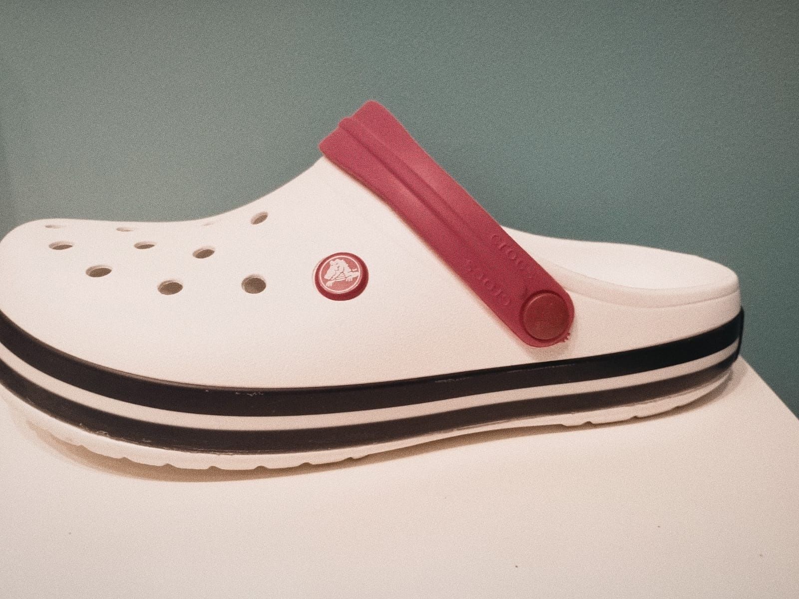 Witam sprzedam klapki męskie crocs