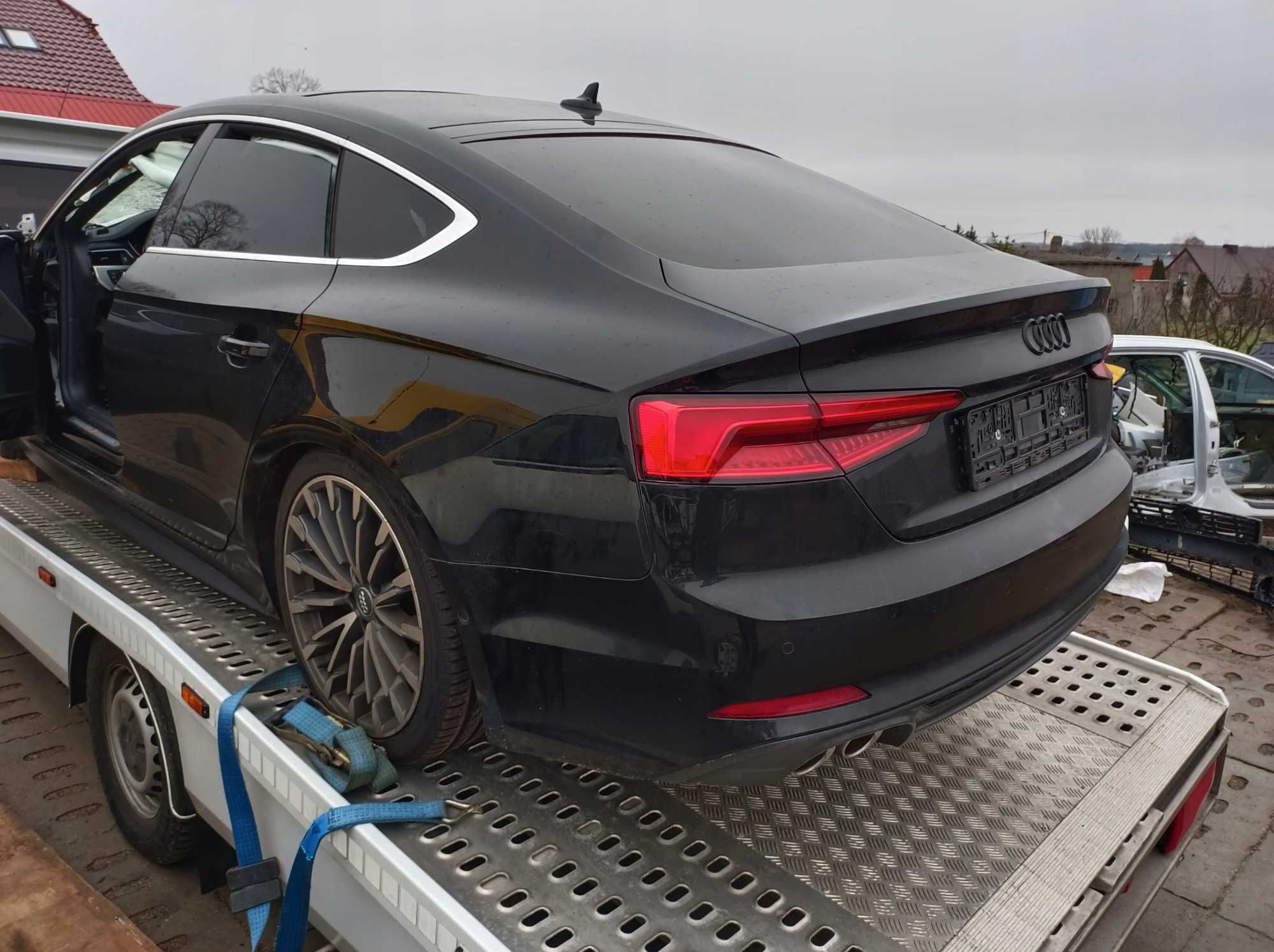 Audi A5 Sportback бампер передний / задний разборка
