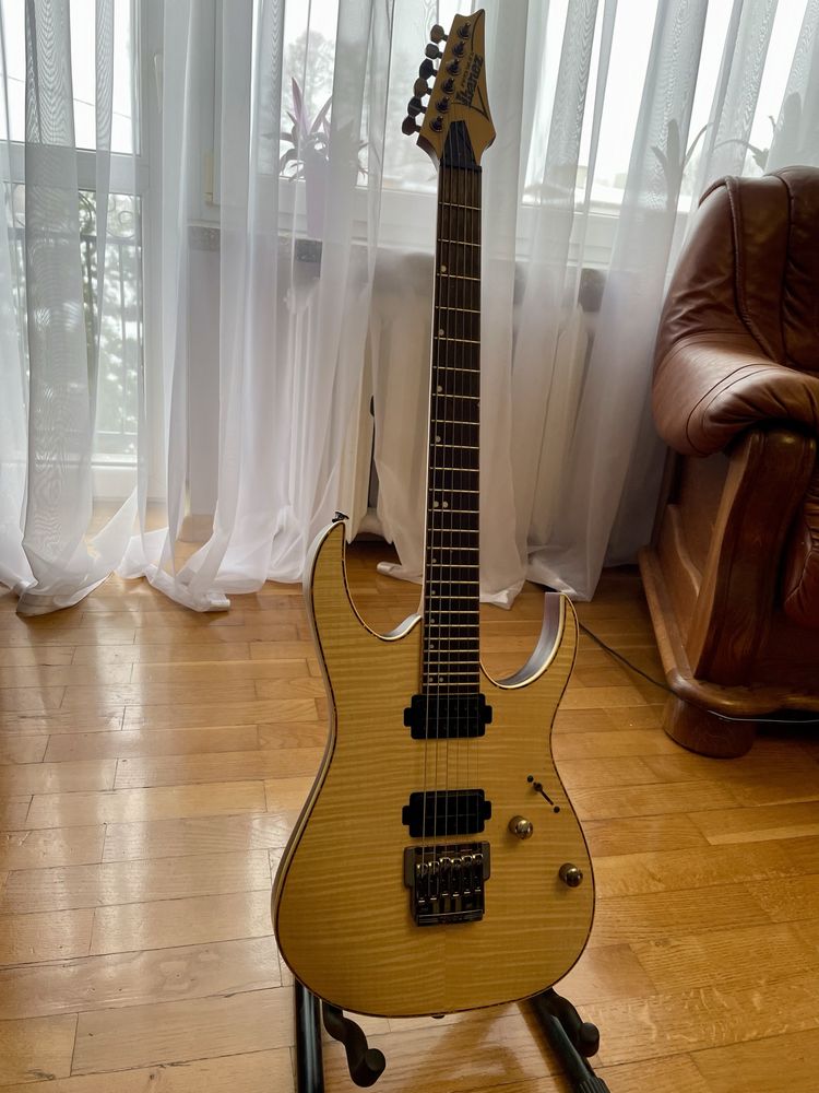 Ibanez RG 0754F PREMIUM  stały most