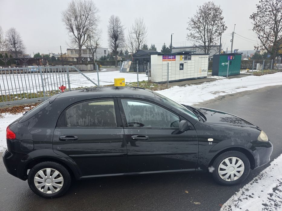 CHAWROLET LACETTI mega stan  klima bez rdzy Zamiana?