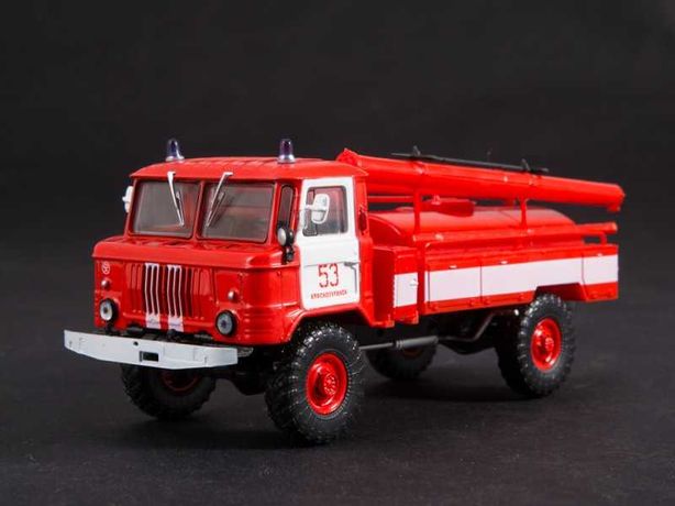Модель ГАЗ-66 -пожарная автоцистерна- " Легендарные грузовики"