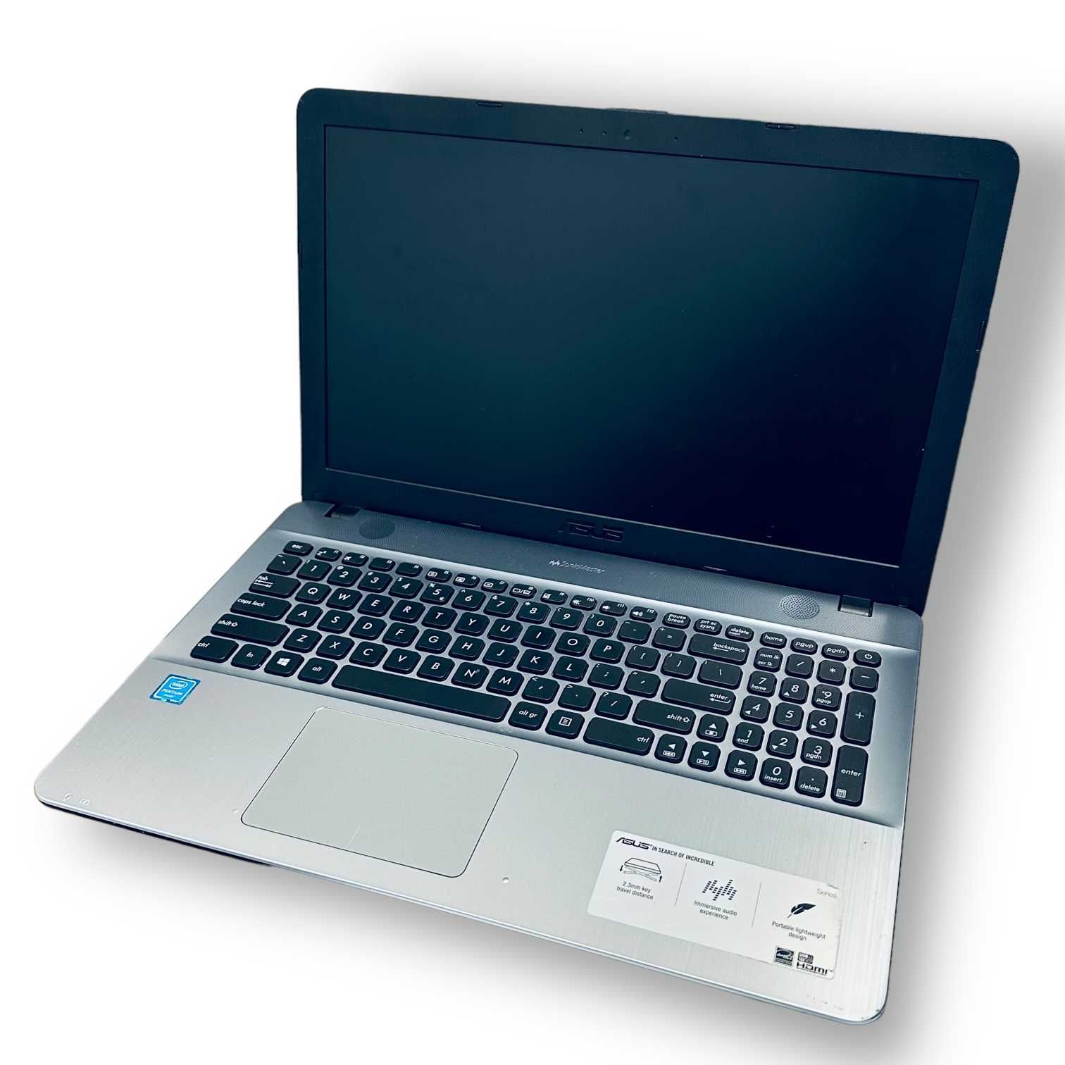 Laptop Asus R541S 15,6 "