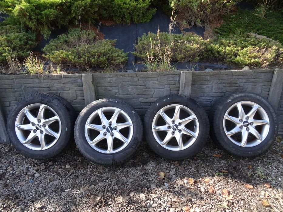 Opony zimowe BMW X3 + alufelga 5x120 R17 (1)