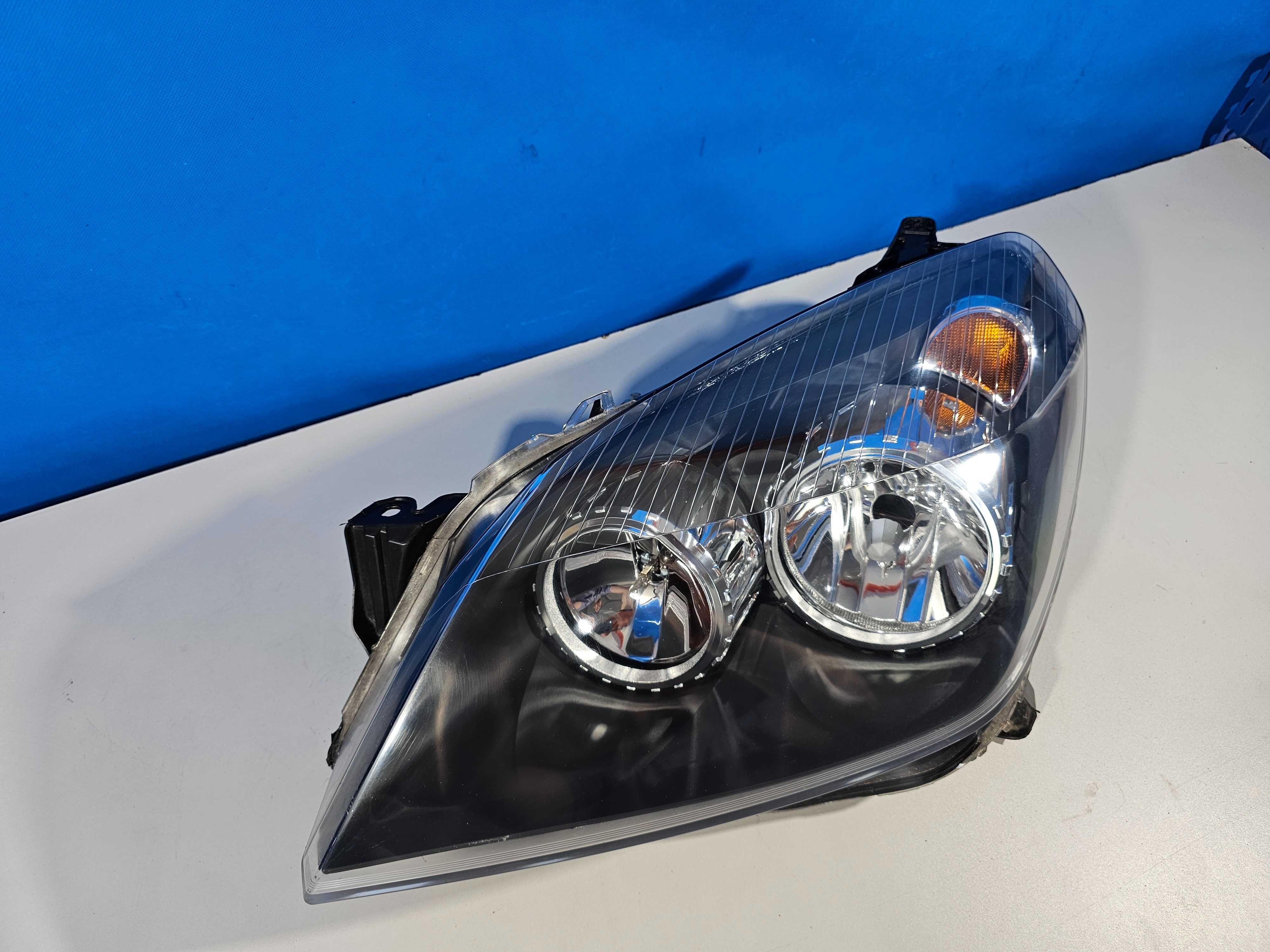 Opel Astra H Lampa Przód Przednia Zwykła H7 Lewa Kompletna Europa