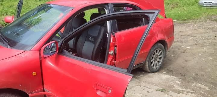 Продам Ауді А4 1997 року
