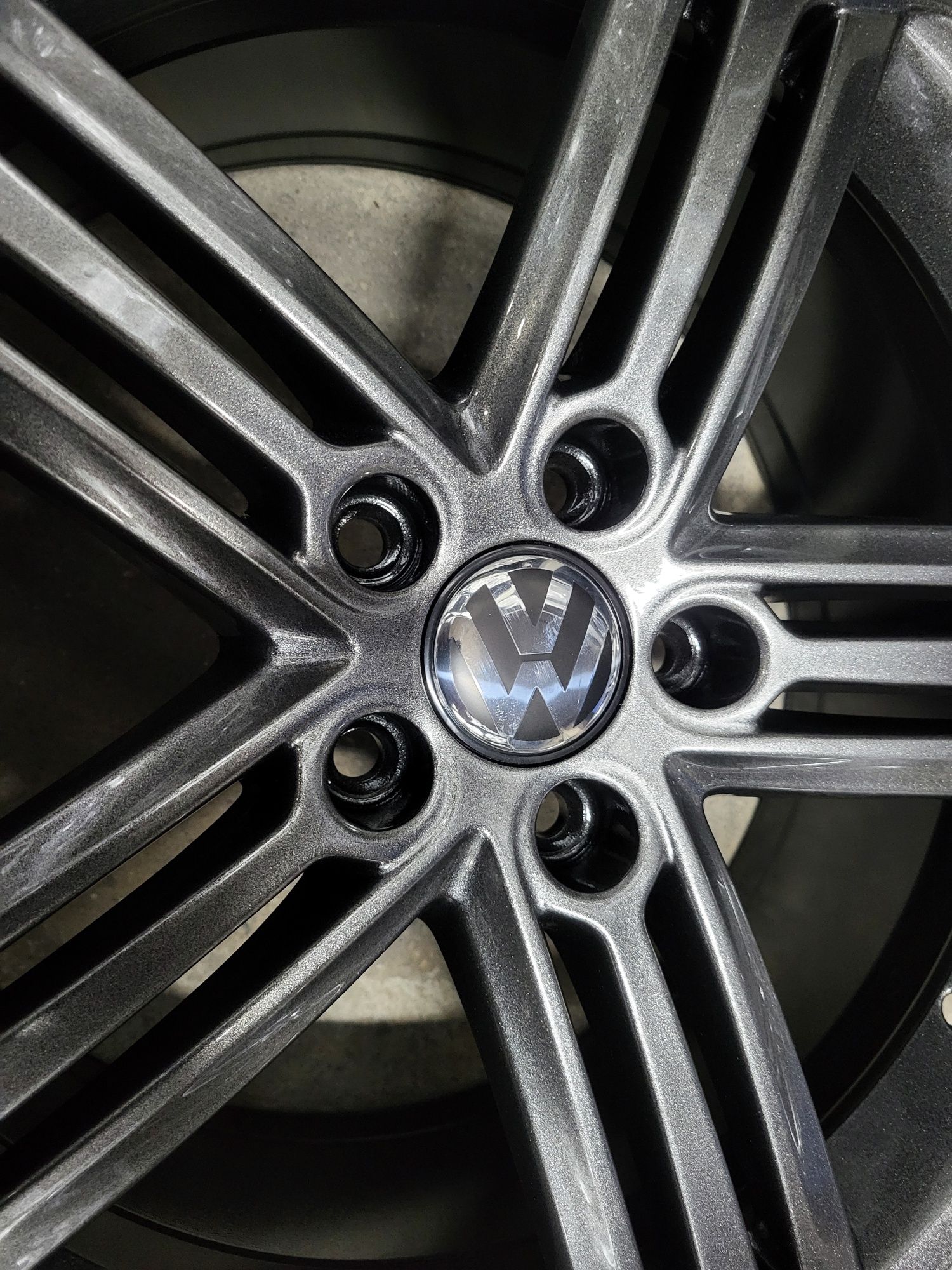Felgi  18 5x112 VW R.line   golf 5.6 7 turan Jetta caddy