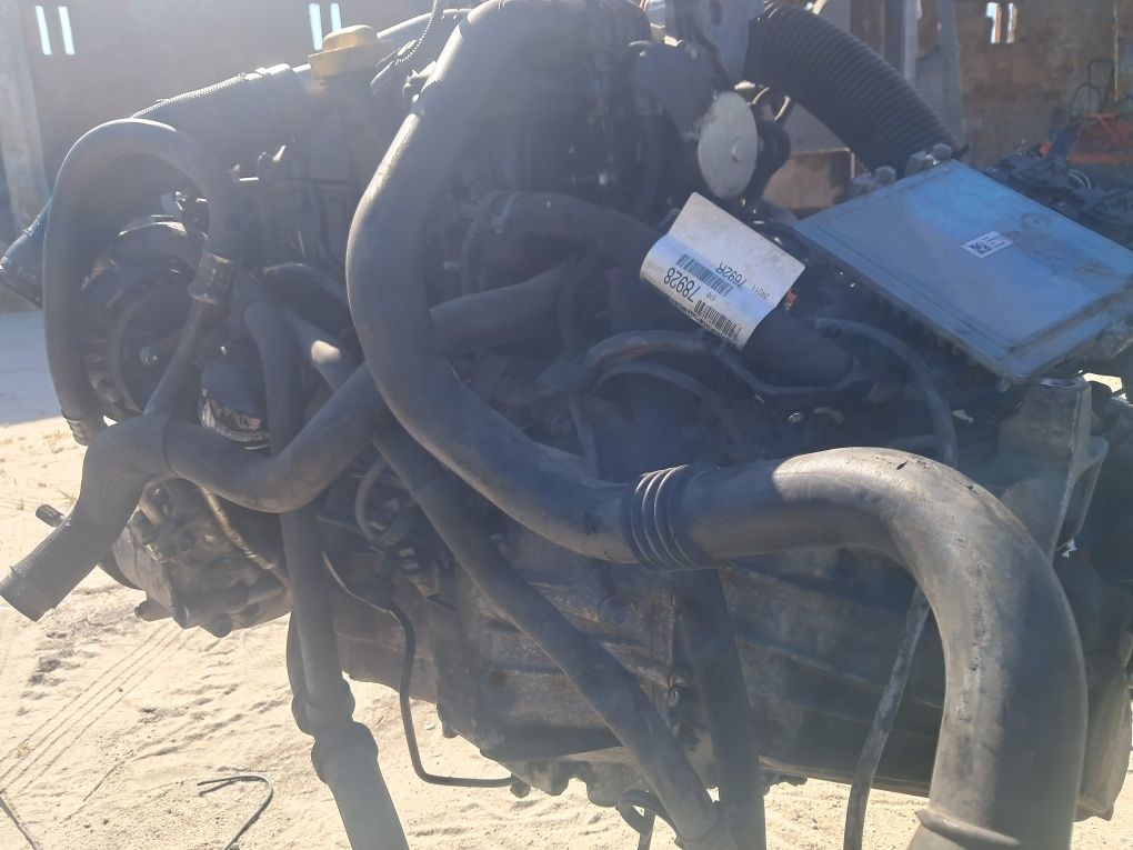 motor Renault megane 20011