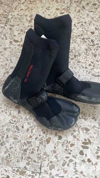 Botas Surf Deeply